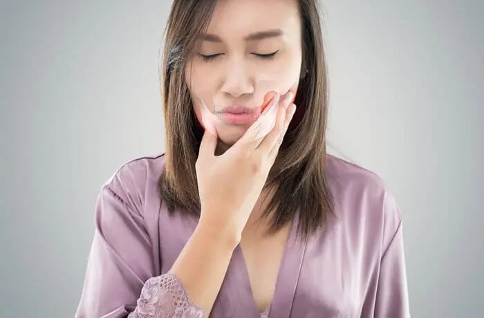 Laser Acupuncture Treatment for Jaw Pain Pain-Free Laser Acupuncture Therapy/TMJ Treatment